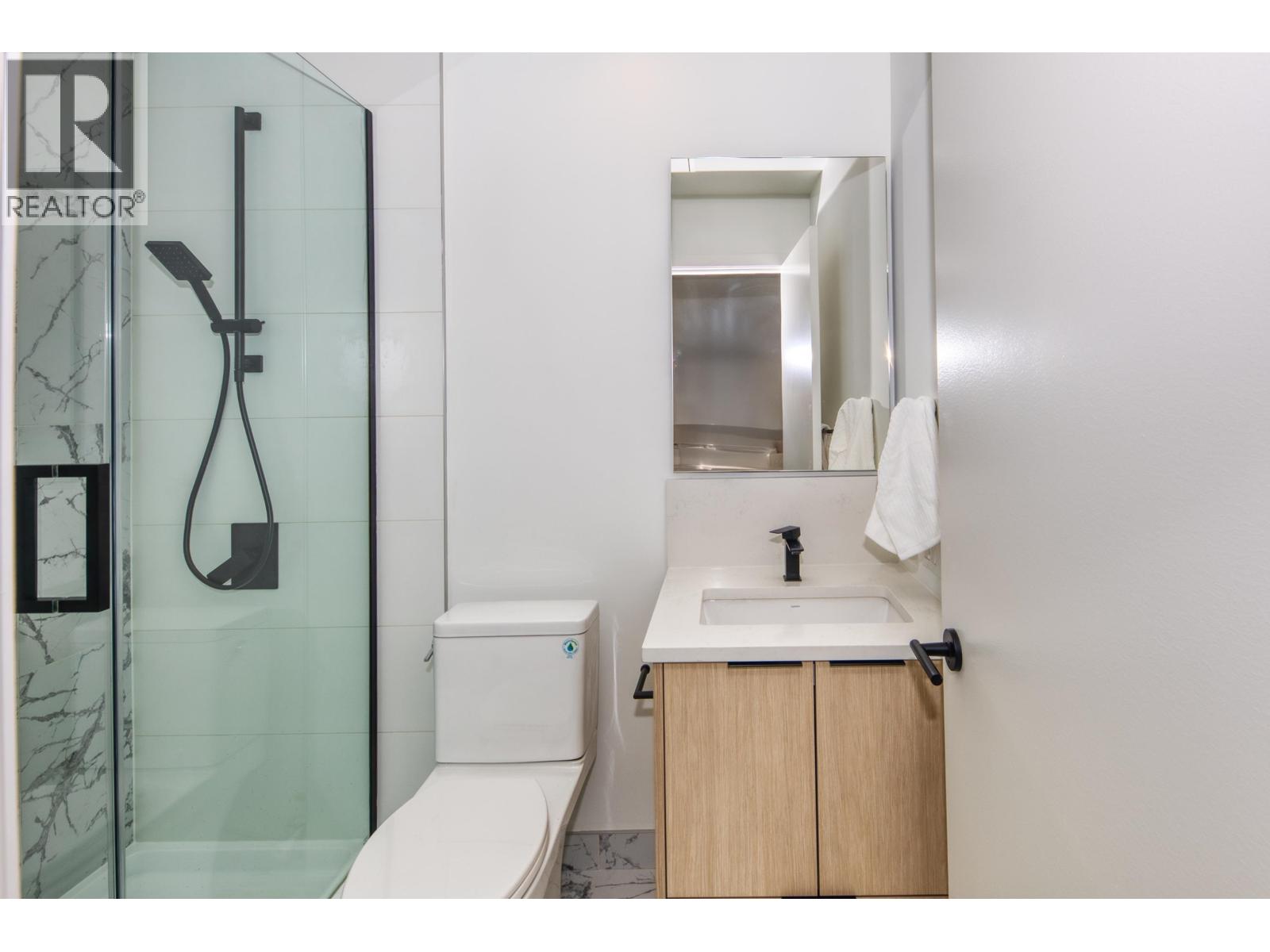 368 422 E 3rd Street, North Vancouver, British Columbia  V7L 0K1 - Photo 19 - R3081313