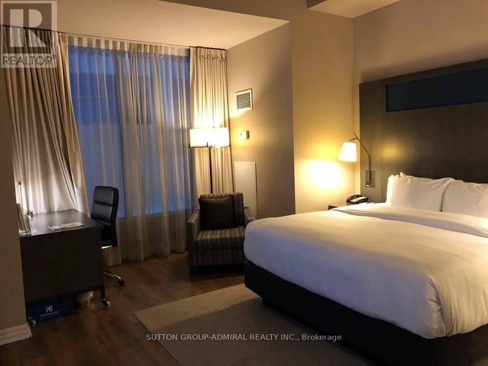 723 - 1 King Street W, Toronto, Ontario  M5H 1A1 - Photo 2 - C12715408