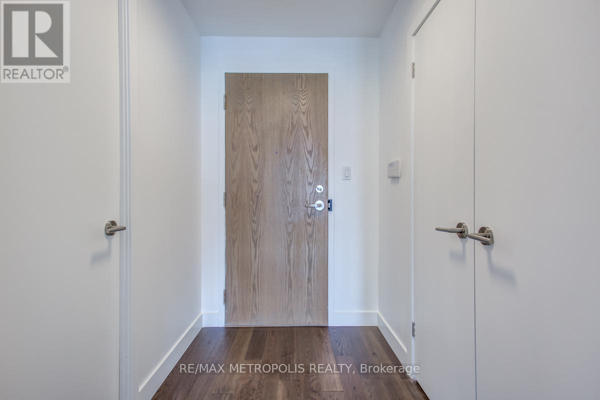 1610 - 233 Beecroft Road, Toronto, Ontario  M2N 6Z9 - Photo 2 - C12715412