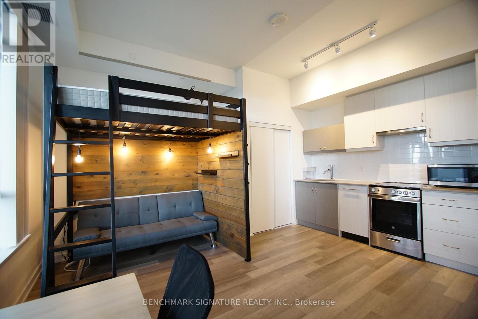 904 - 181 Huron Street, Toronto, Ontario  M5T 0C1 - Photo 6 - C12715430