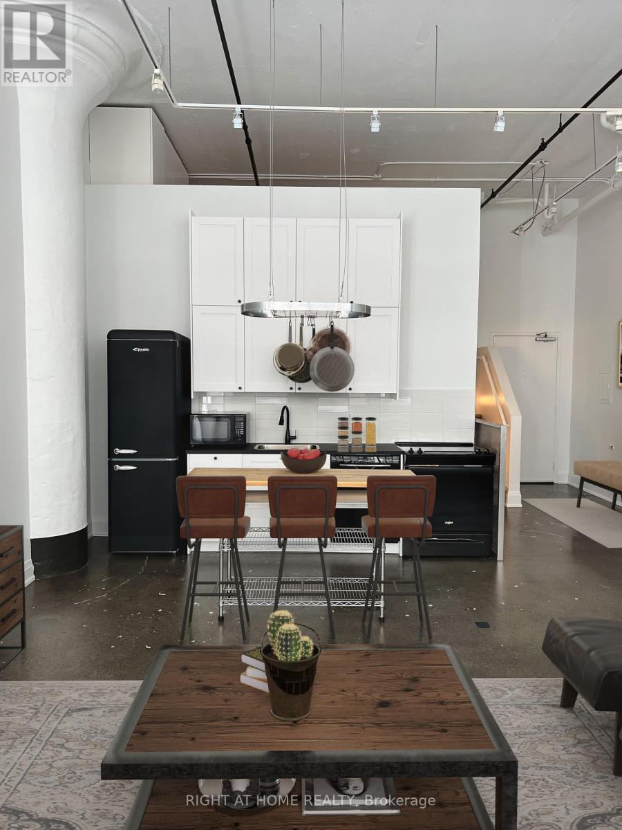 210b - 245 Carlaw Avenue, Toronto, Ontario  M4M 2S1 - Photo 8 - E12715424