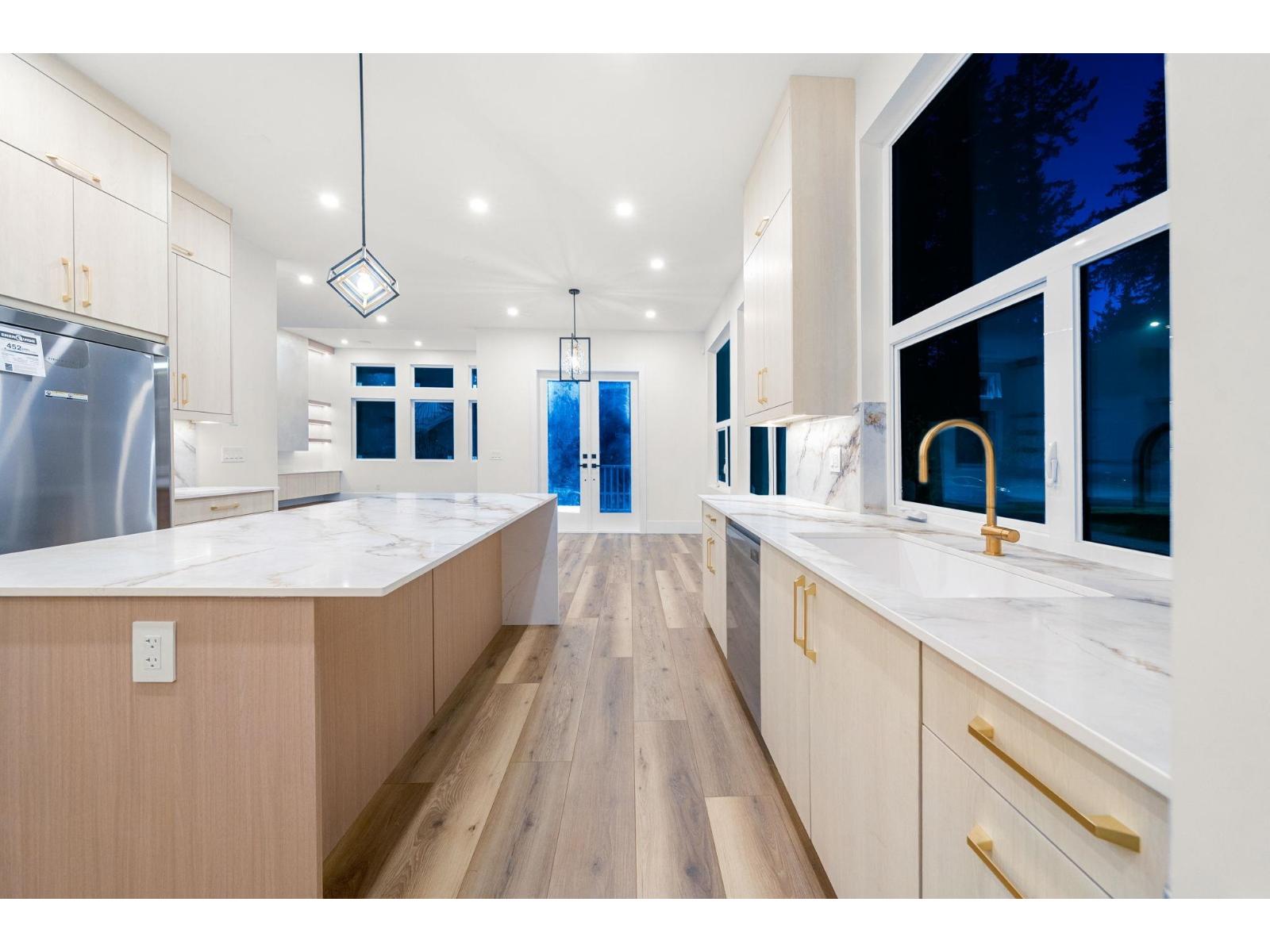 2711 202 Street, Langley, British Columbia  V2Z 0B6 - Photo 10 - R3081639