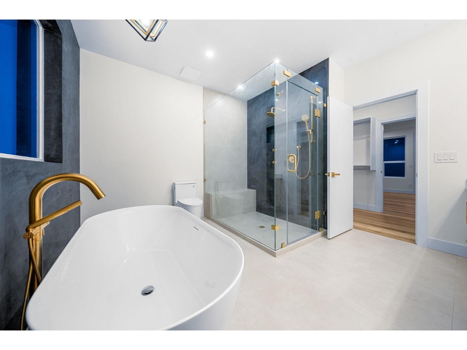 2711 202 Street, Langley, British Columbia  V2Z 0B6 - Photo 25 - R3081639