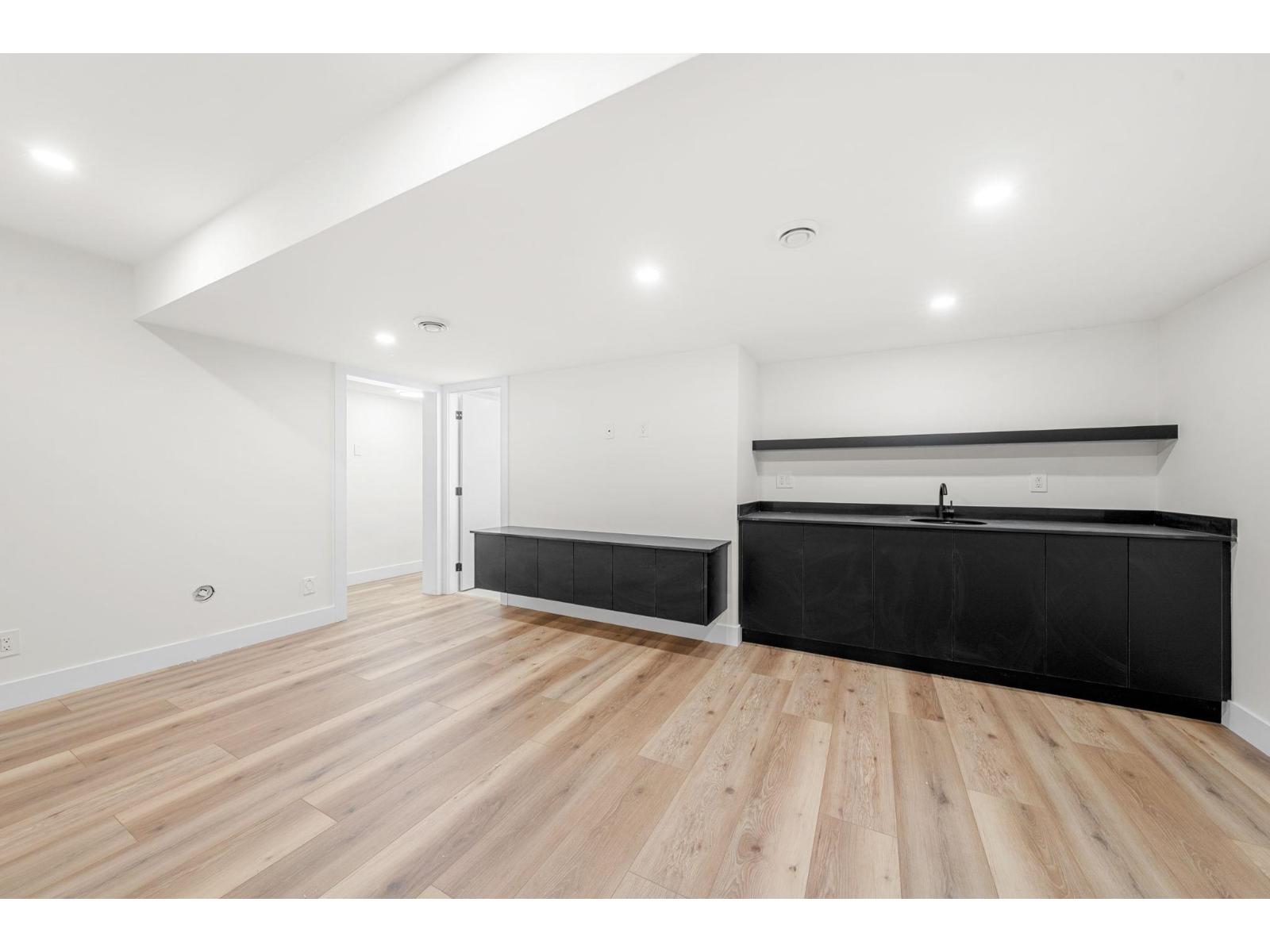 2711 202 Street, Langley, British Columbia  V2Z 0B6 - Photo 29 - R3081639