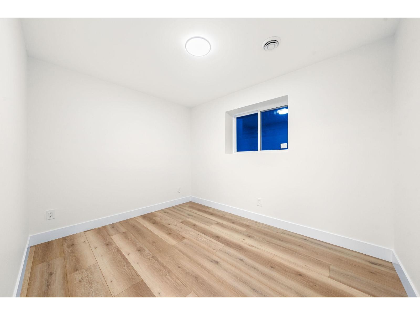 2711 202 Street, Langley, British Columbia  V2Z 0B6 - Photo 35 - R3081639