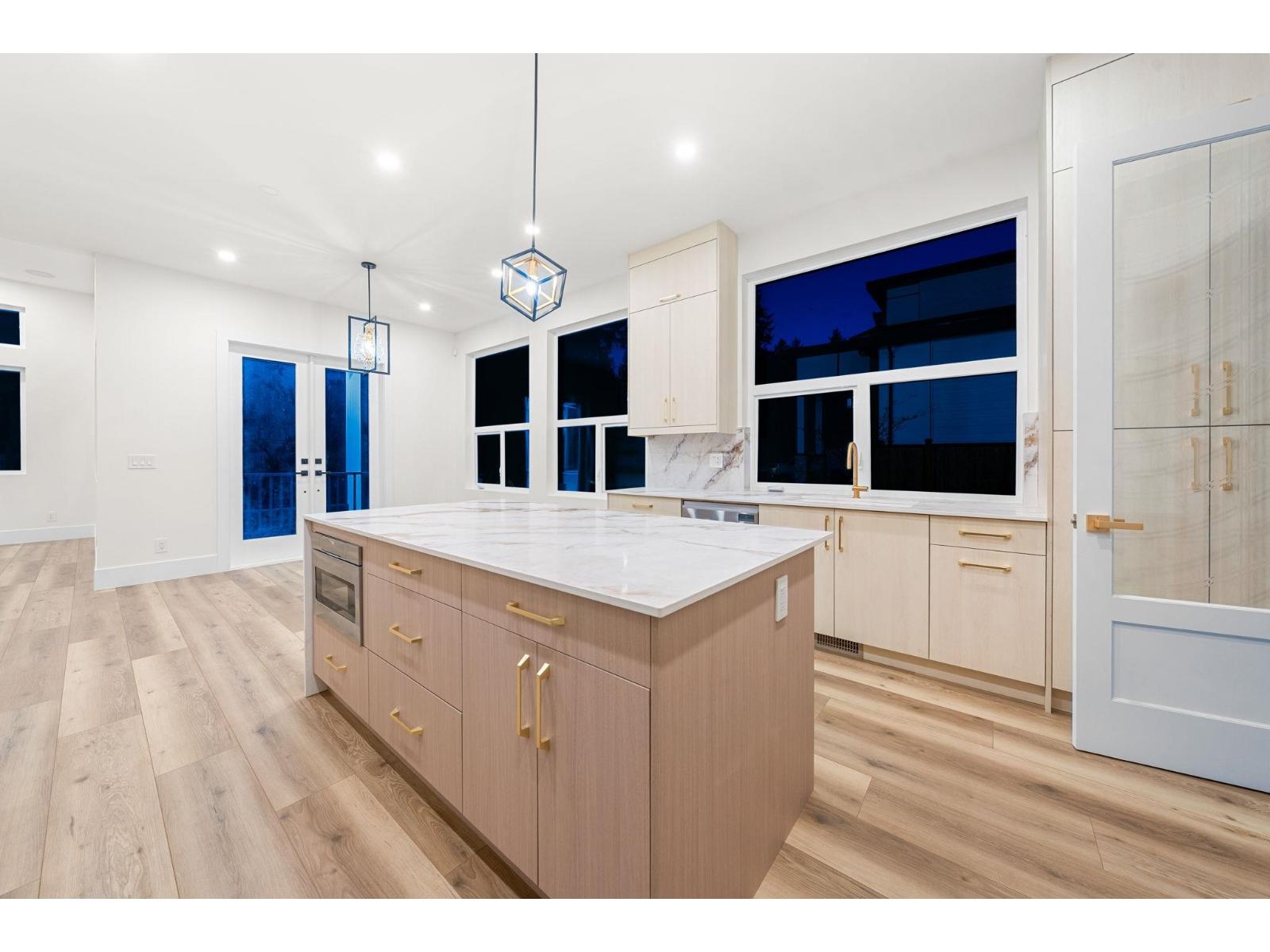 2711 202 Street, Langley, British Columbia  V2Z 0B6 - Photo 9 - R3081639