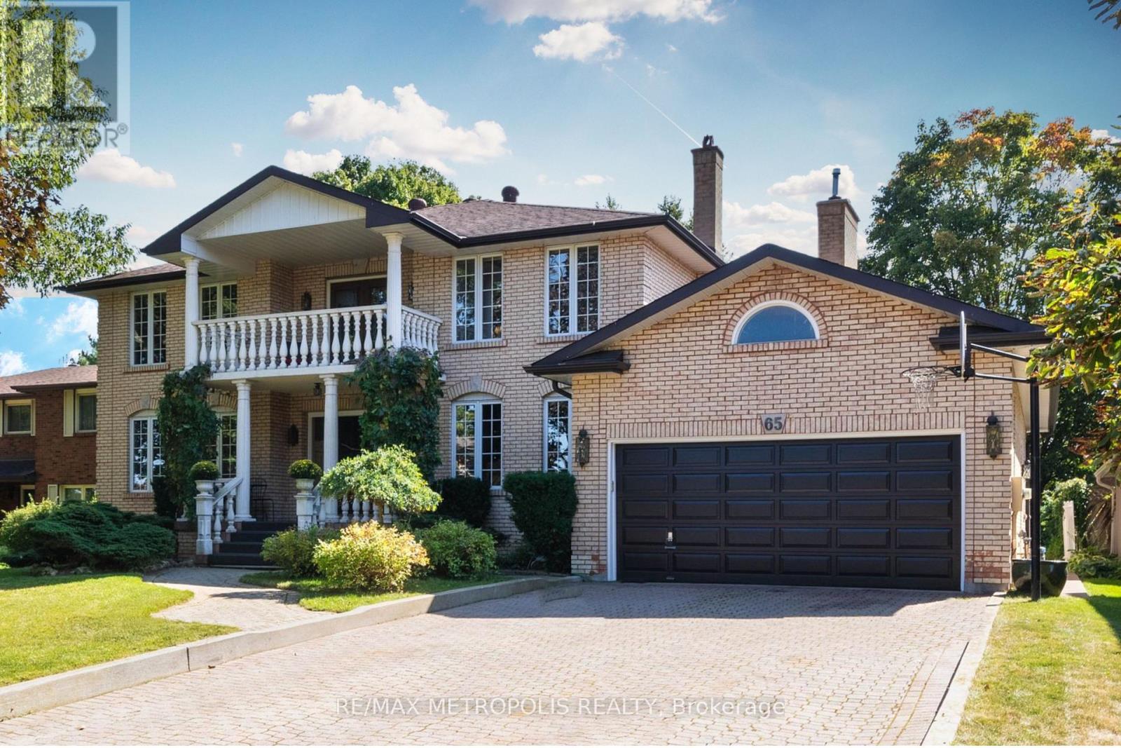 65 WOODCREST ROAD, Barrie, Ontario