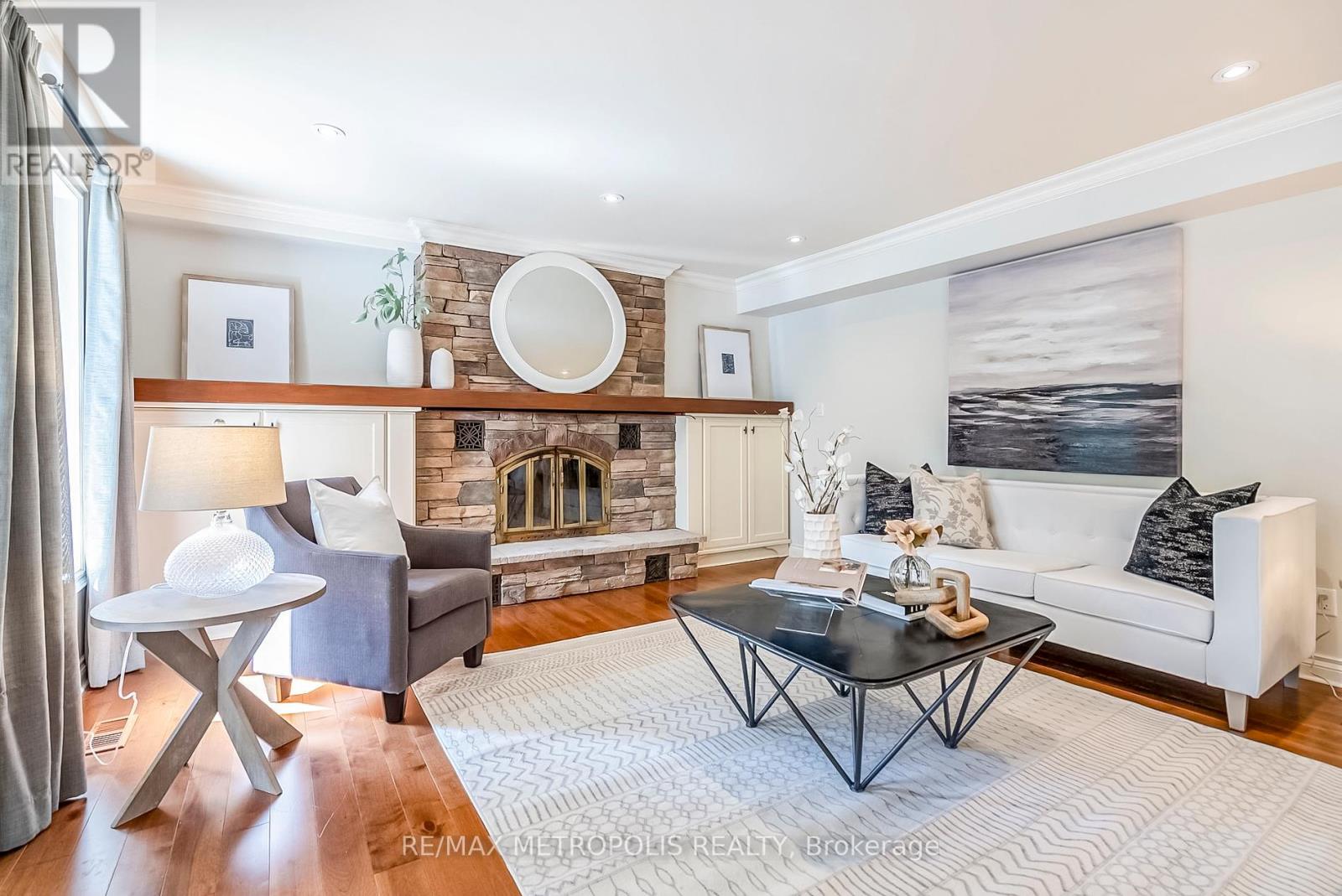 65 Woodcrest Road, Barrie, Ontario  L4N 2V6 - Photo 12 - S12715416