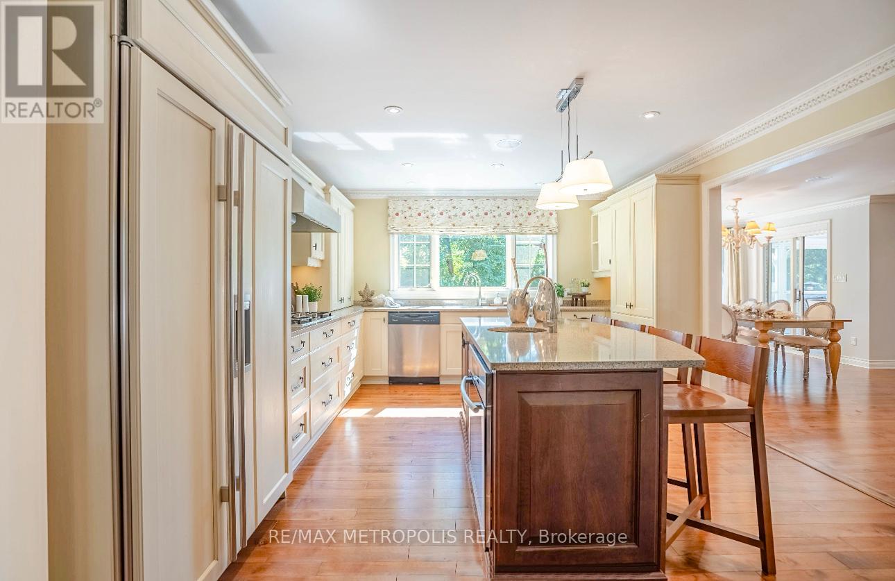 65 Woodcrest Road, Barrie, Ontario  L4N 2V6 - Photo 9 - S12715416