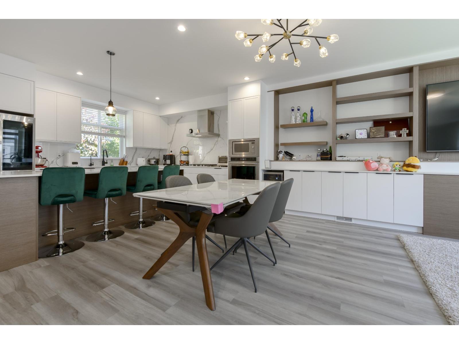 38 10488 124 STREET, Surrey, British Columbia