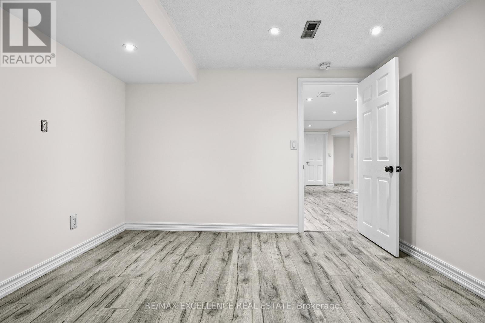 45 Stevenson Road N, Oshawa, Ontario  L1J 5M4 - Photo 29 - E12715436