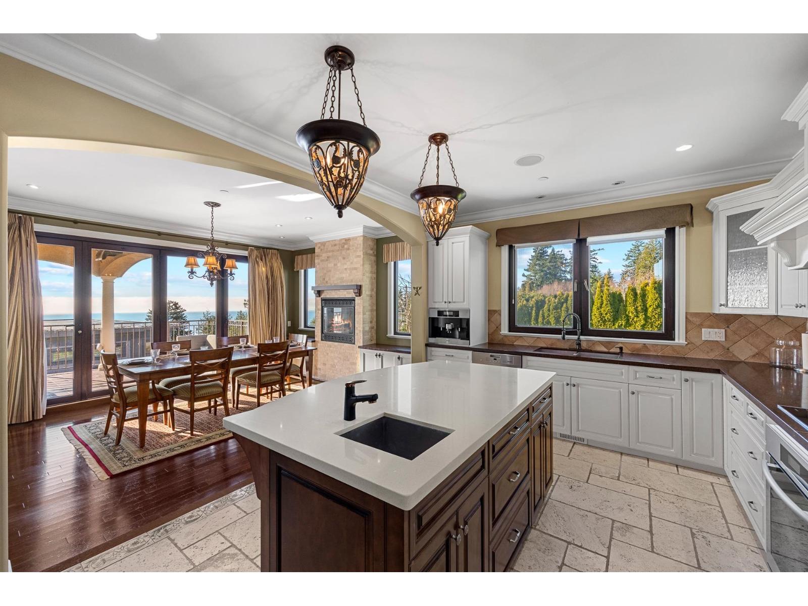 1375 Kerfoot Road, White Rock, British Columbia  V4B 3L5 - Photo 12 - R3079062