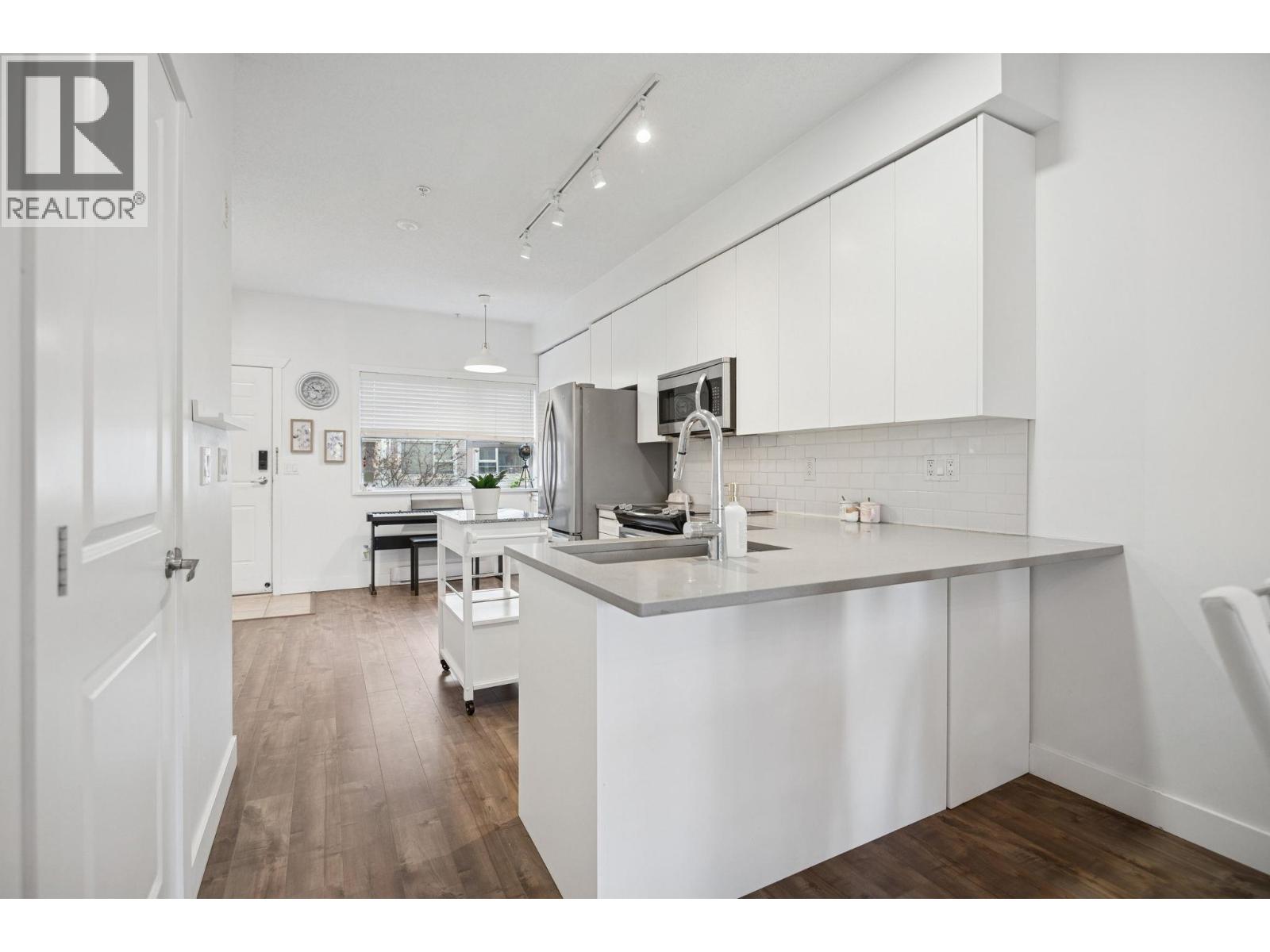 37 730 Farrow Street, Coquitlam, British Columbia  V3J 7Y7 - Photo 18 - R3081228