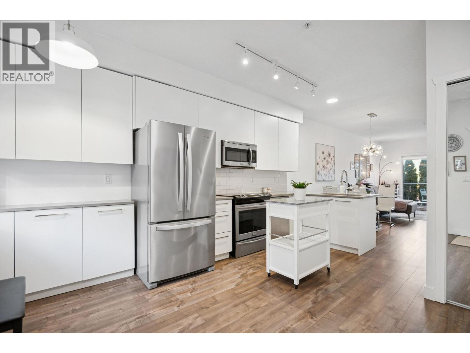 37 730 Farrow Street, Coquitlam, British Columbia  V3J 7Y7 - Photo 13 - R3081228