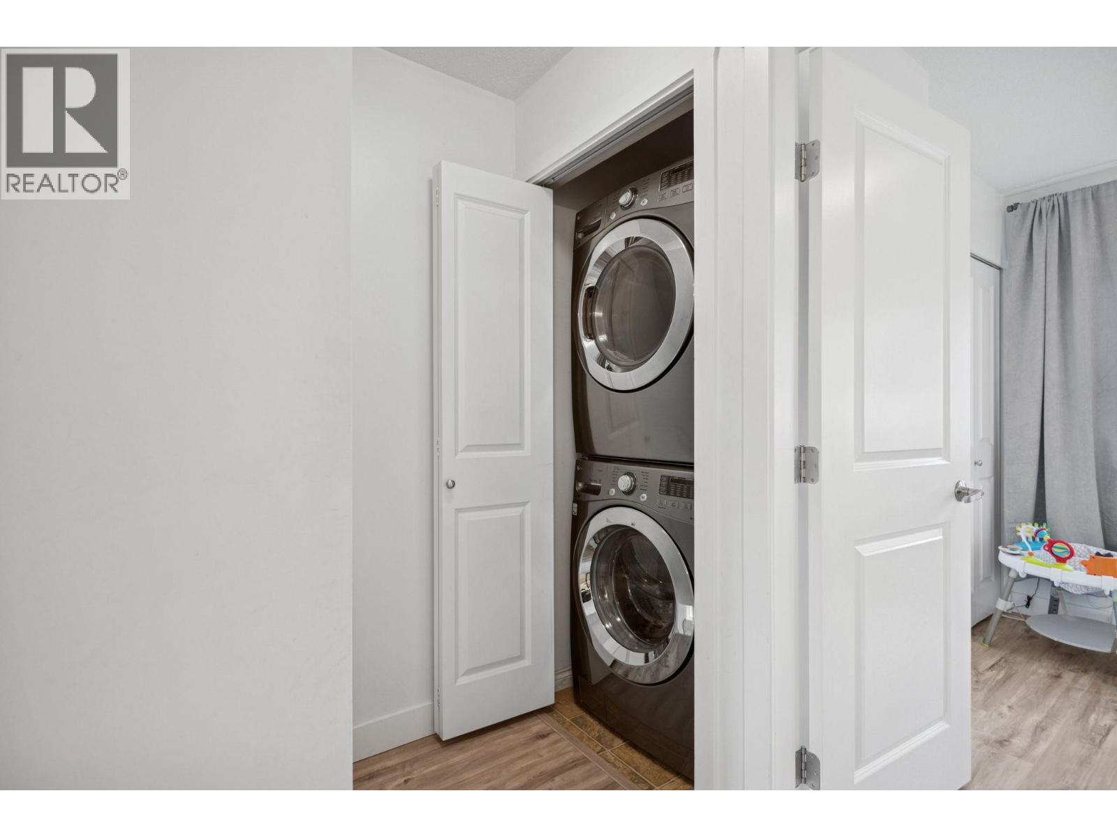 37 730 Farrow Street, Coquitlam, British Columbia  V3J 7Y7 - Photo 28 - R3081228