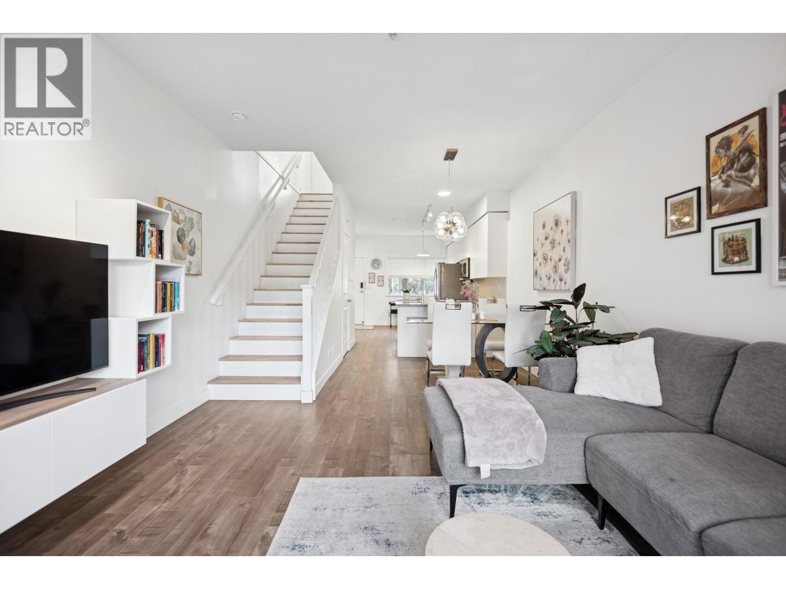 37 730 Farrow Street, Coquitlam, British Columbia  V3J 7Y7 - Photo 8 - R3081228