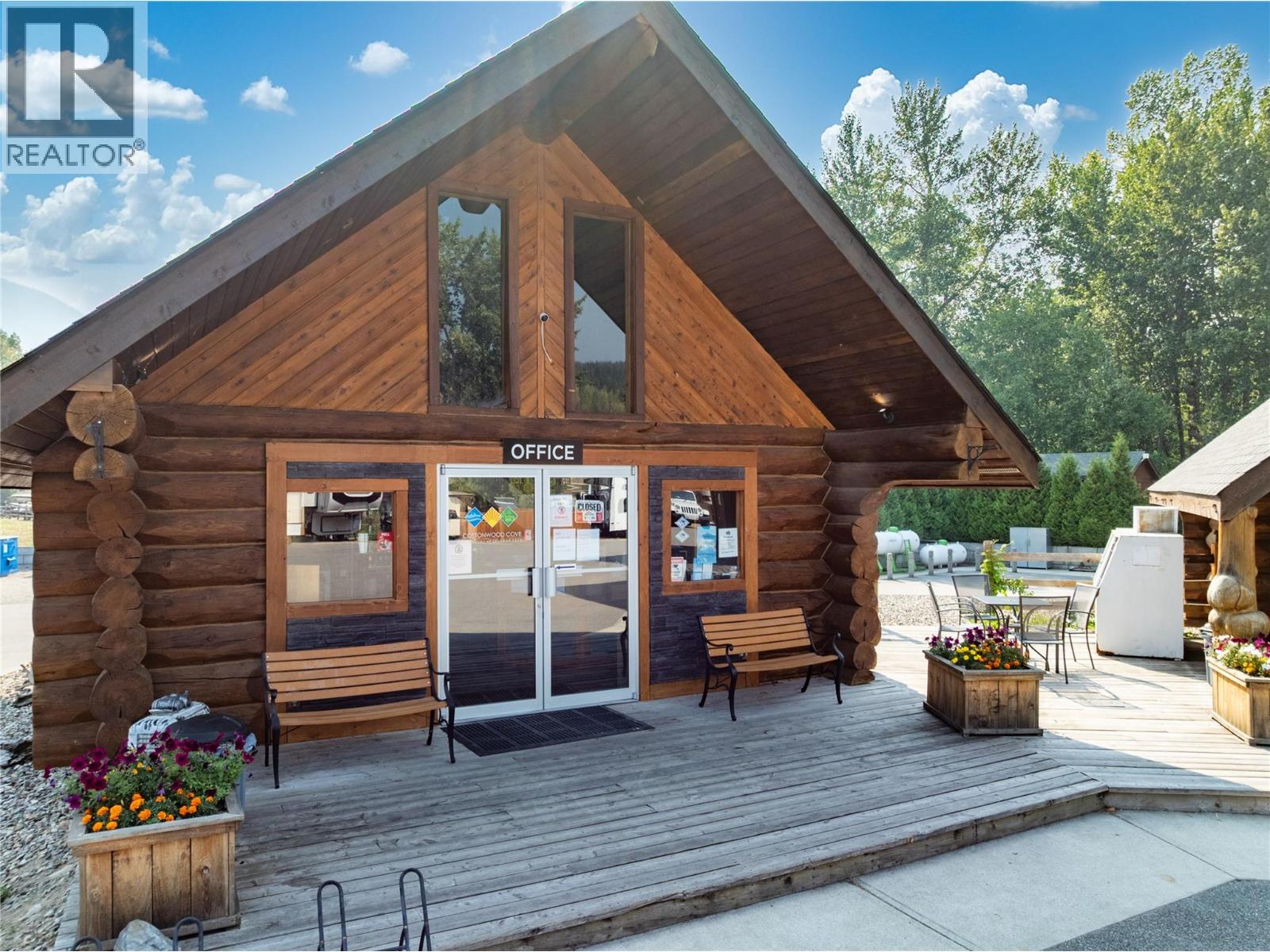 Marina Way Unit# 11, Lee Creek, British Columbia  V0E 1M4 - Photo 7 - 10373127