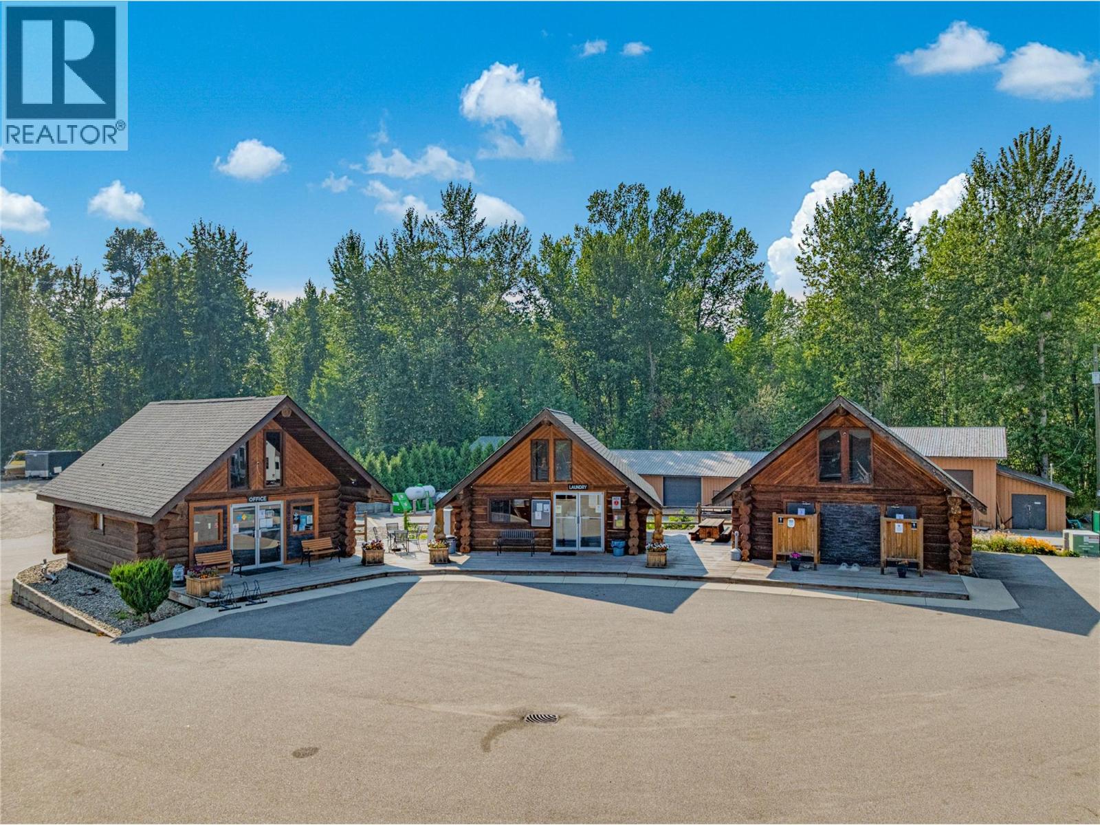 Marina Way Unit# 11, Lee Creek, British Columbia  V0E 1M4 - Photo 6 - 10373127