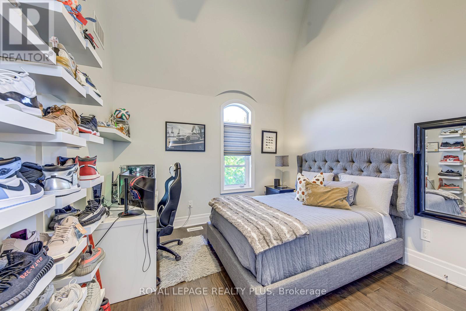 221 Hanover Street, Oakville, Ontario  L6K 0G9 - Photo 30 - W12715434