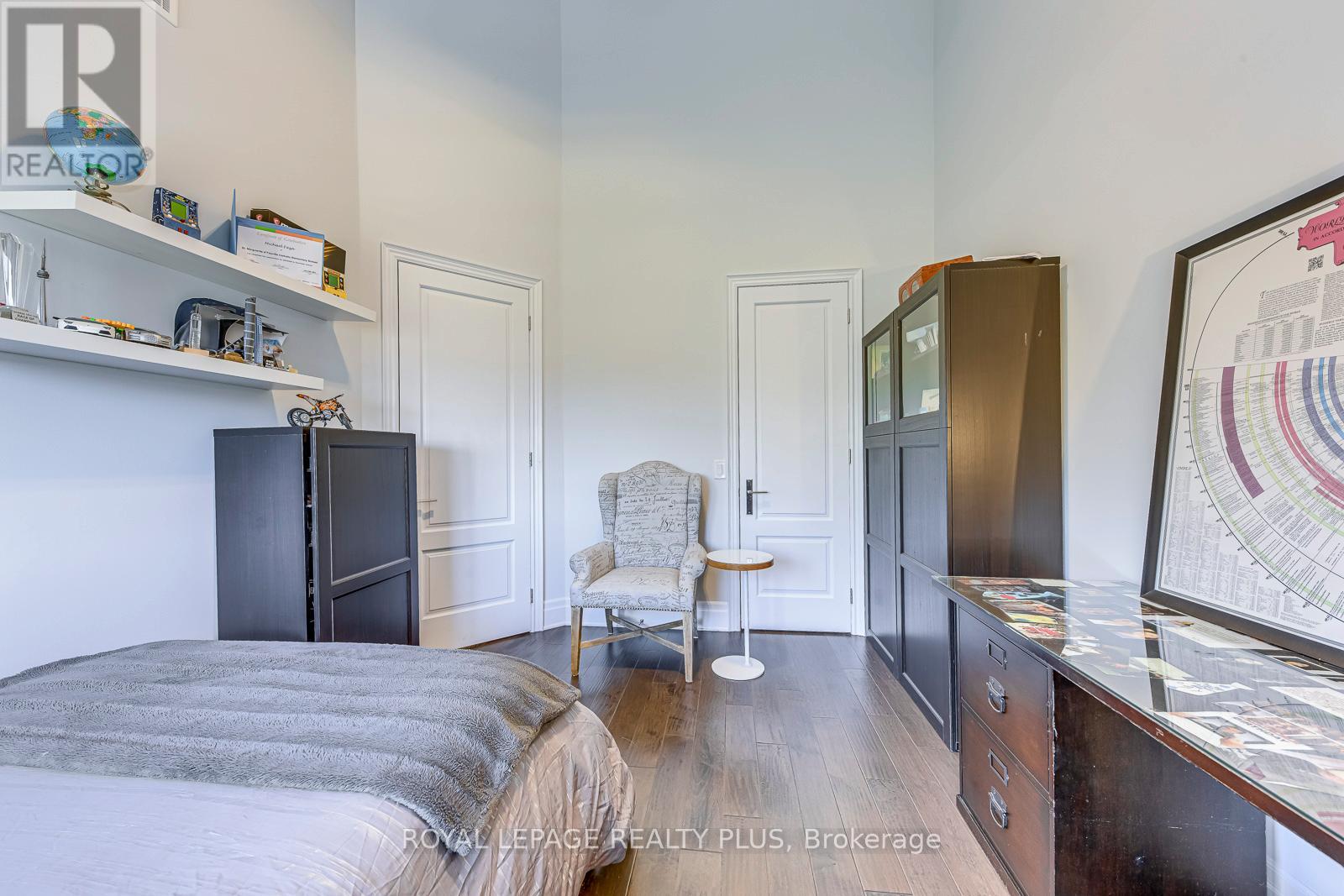 221 Hanover Street, Oakville, Ontario  L6K 0G9 - Photo 33 - W12715434