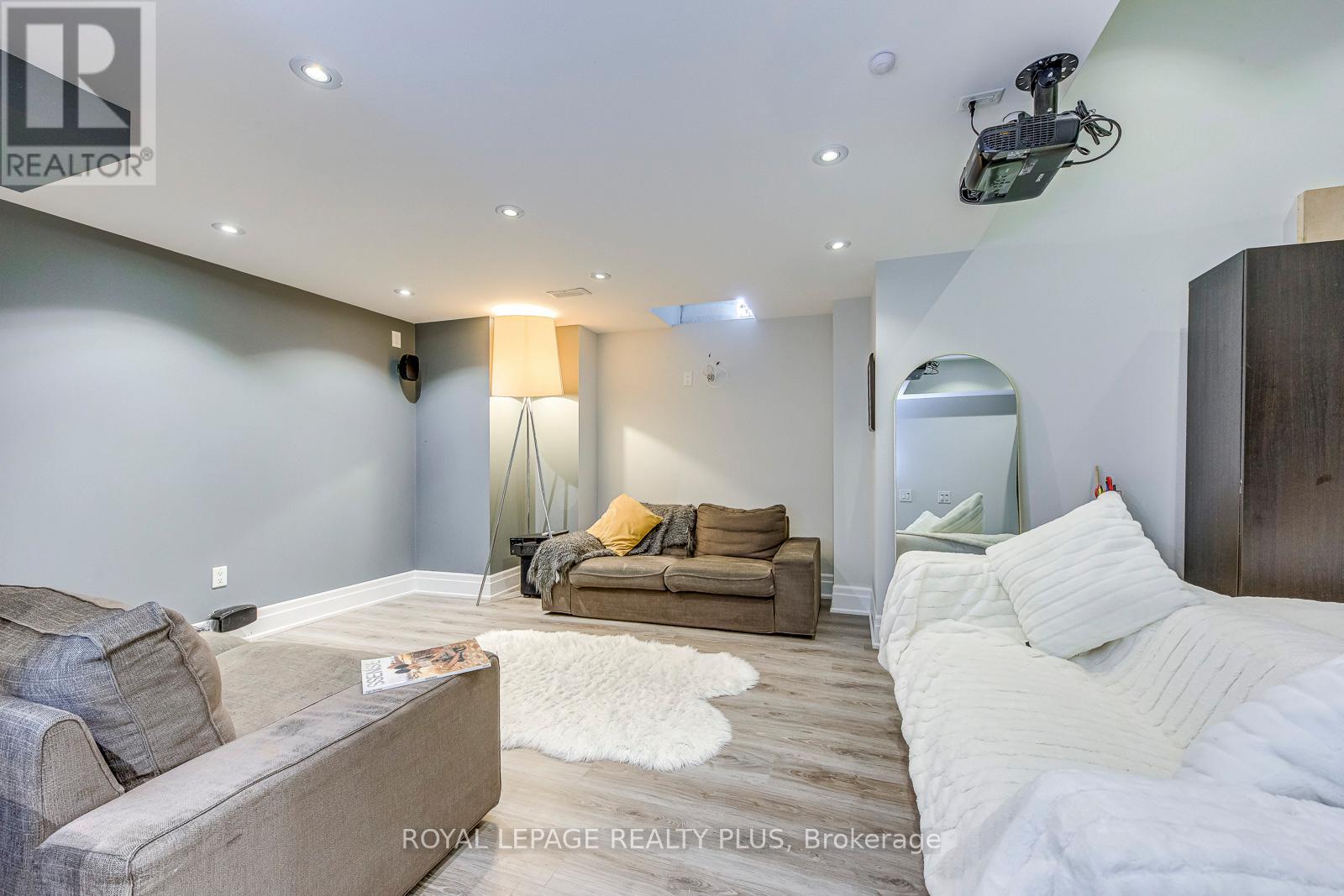 221 Hanover Street, Oakville, Ontario  L6K 0G9 - Photo 48 - W12715434