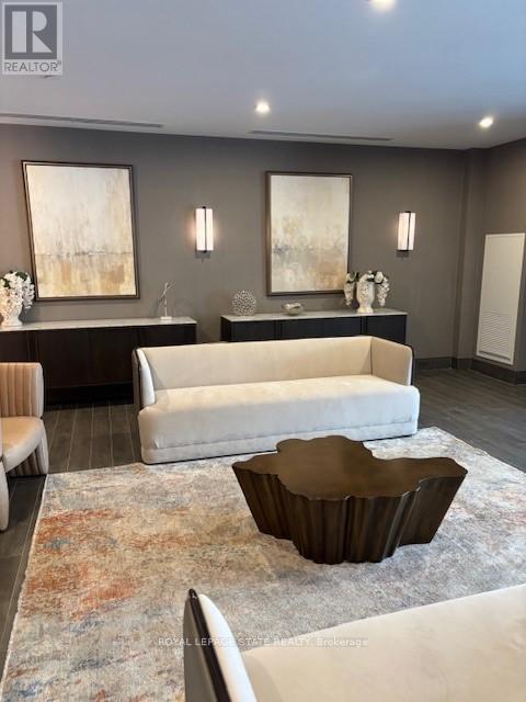 1009 - 470 Dundas Street E, Hamilton, Ontario  L8B 2A6 - Photo 2 - X12715432