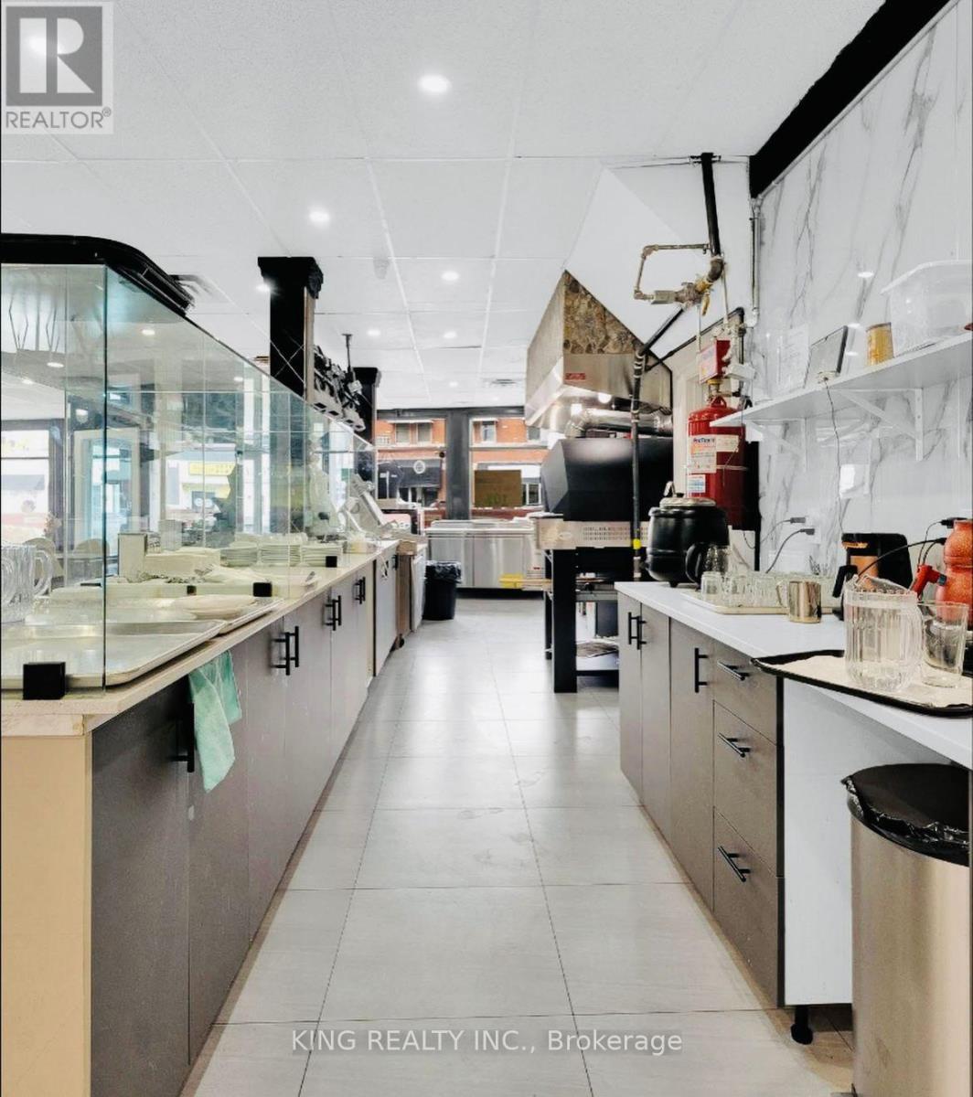 4781 Wyandotte Street E, Windsor, Ontario  N8Y 1H8 - Photo 3 - X12715438