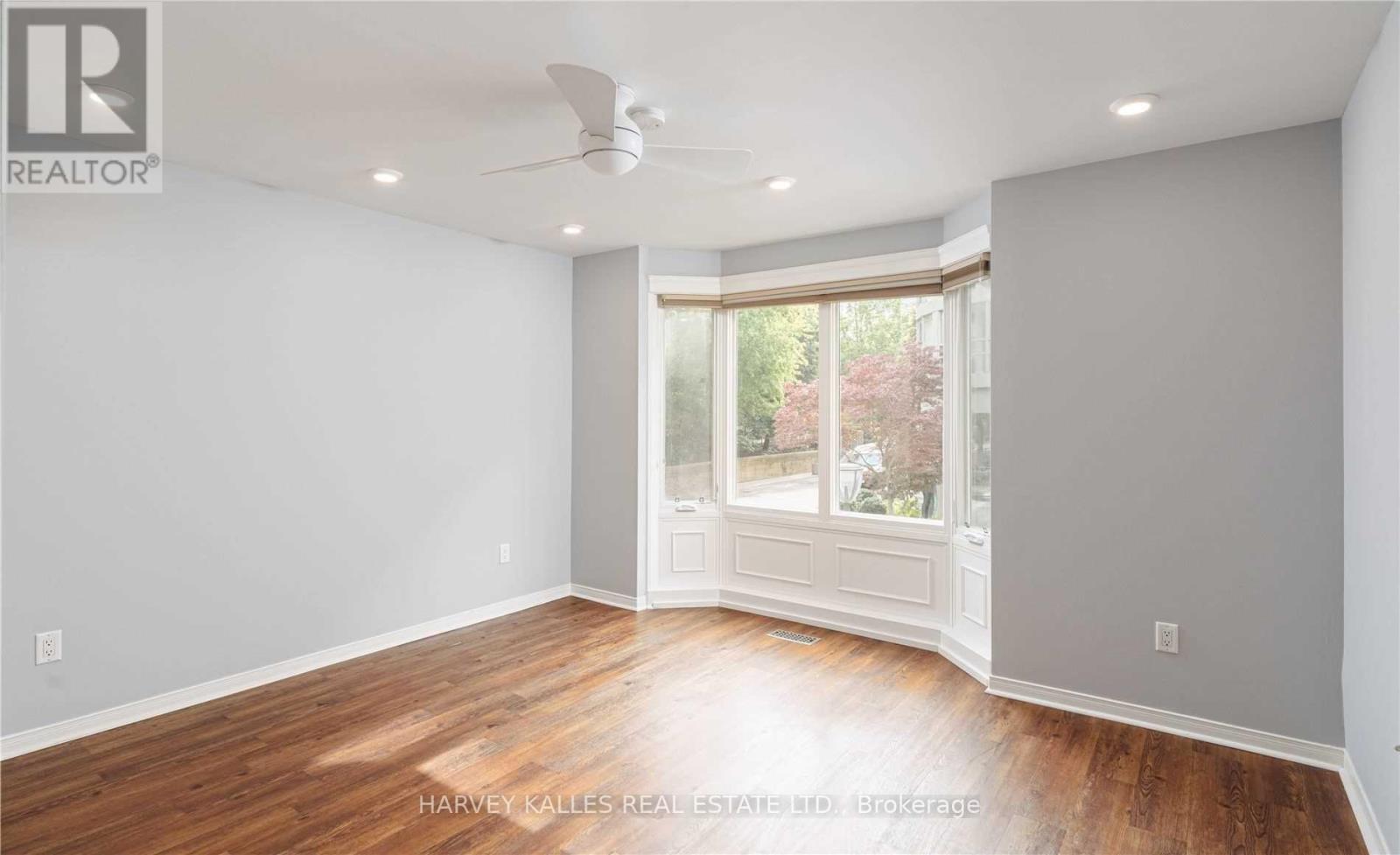 22 Lower Village Gate, Toronto, Ontario  M5P 3L7 - Photo 15 - C12714956