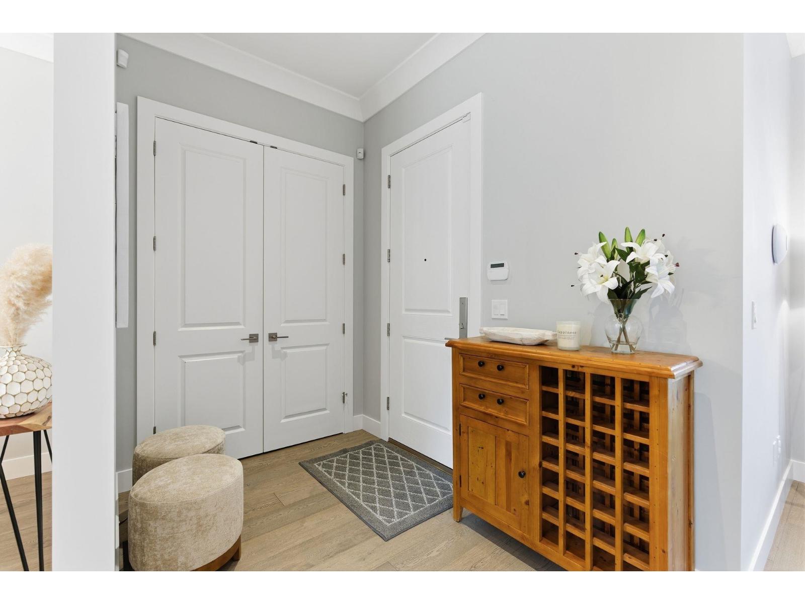 15786 23b Avenue, Surrey, British Columbia  V4A 9Y4 - Photo 10 - R3080493