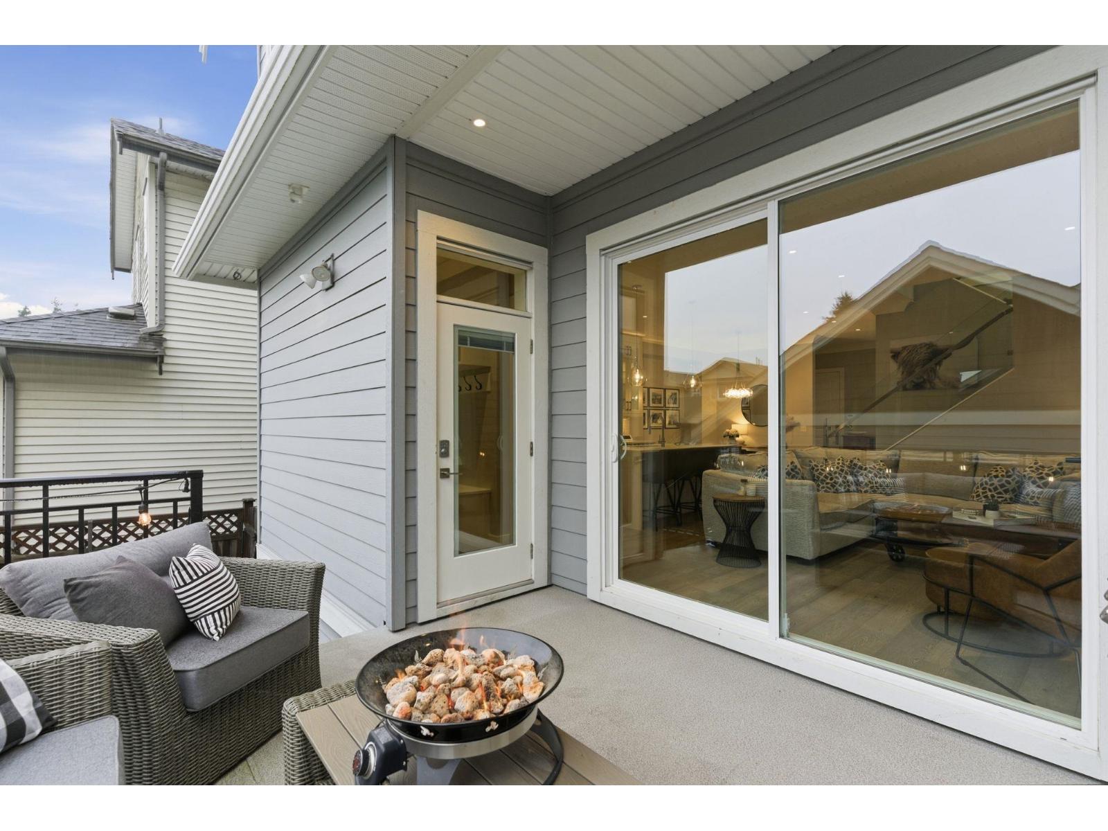 15786 23b Avenue, Surrey, British Columbia  V4A 9Y4 - Photo 30 - R3080493