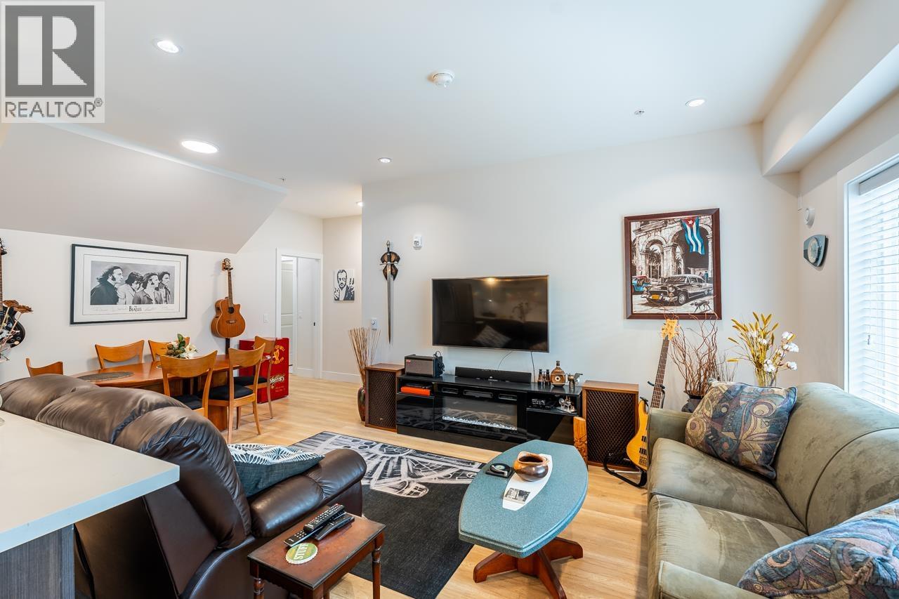 2306 Spring Street, Port Moody, British Columbia  V3H 0M6 - Photo 9 - R3080786