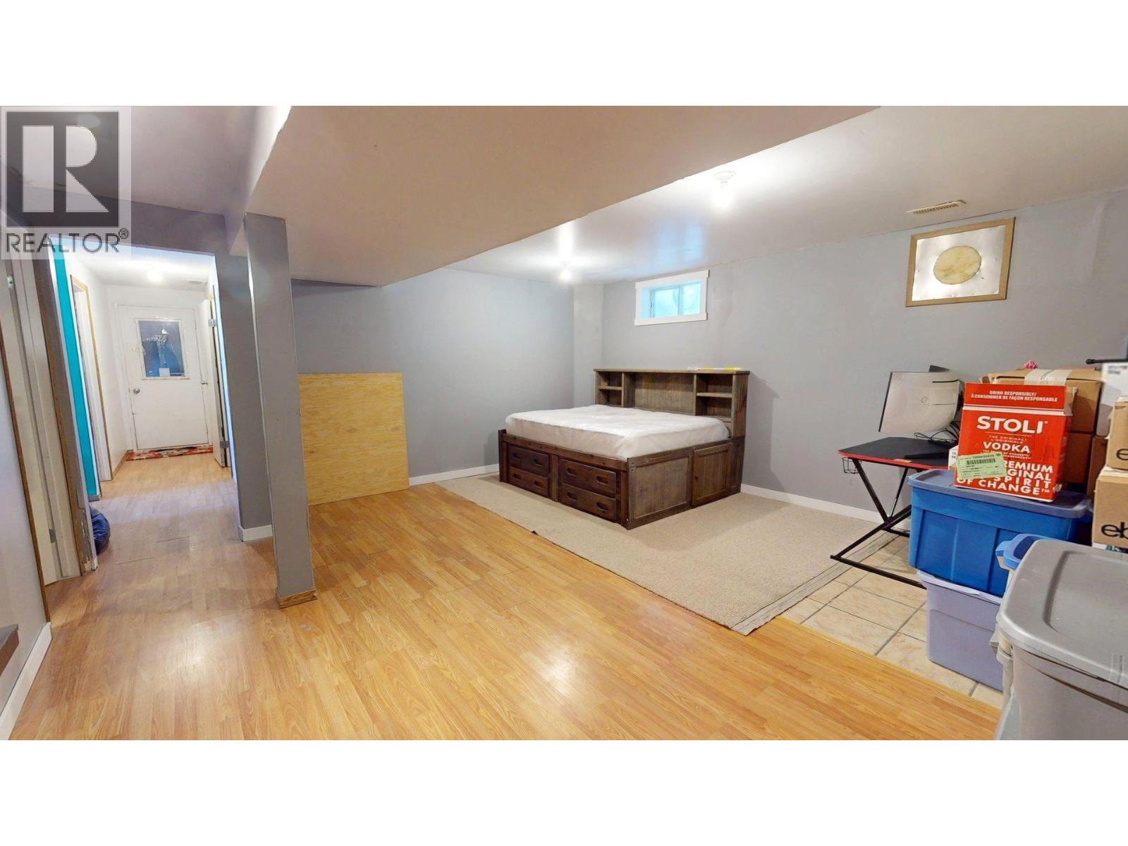 1315 Alpine Drive, Elkford, British Columbia  V0B 1H0 - Photo 25 - 10373048