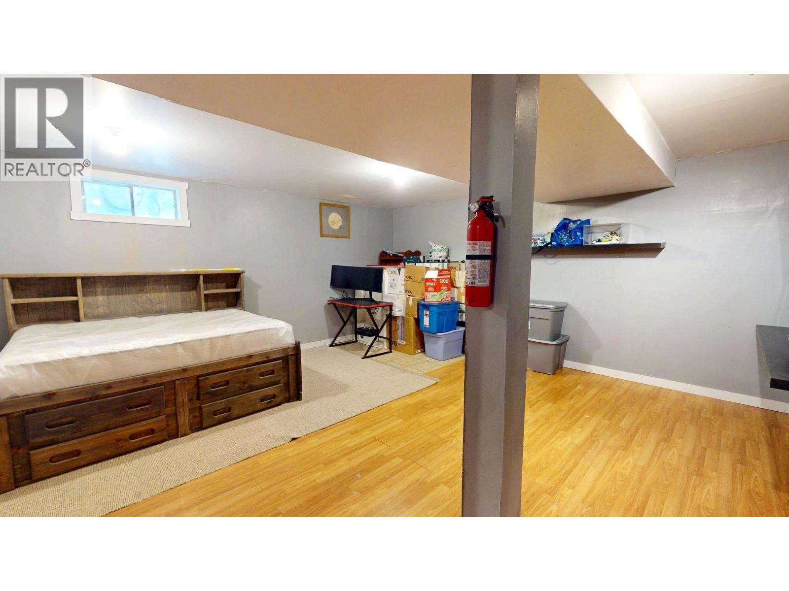 1315 Alpine Drive, Elkford, British Columbia  V0B 1H0 - Photo 24 - 10373048