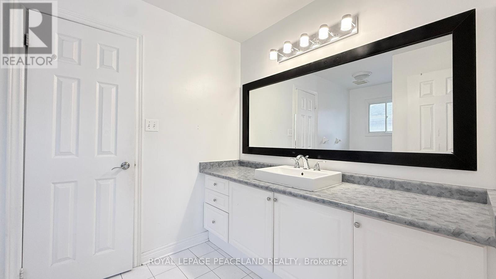 110 Annina Crescent, Markham, Ontario  L3R 4S5 - Photo 23 - N12712672