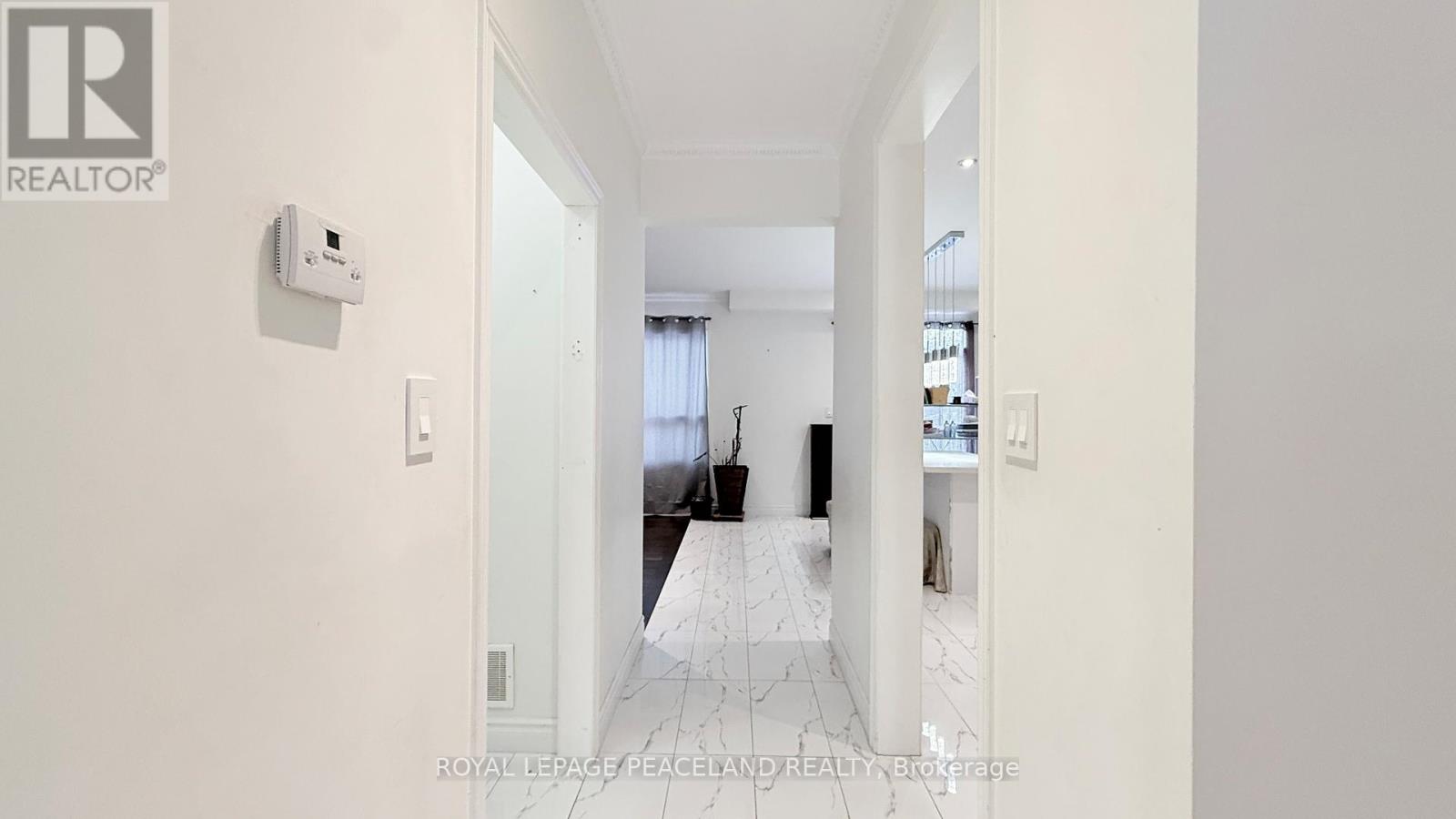 110 Annina Crescent, Markham, Ontario  L3R 4S5 - Photo 3 - N12712672