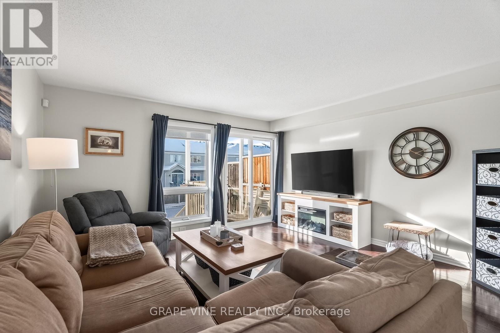 755 Lakeridge Drive, Ottawa, Ontario  K4A 0N5 - Photo 16 - X12715472