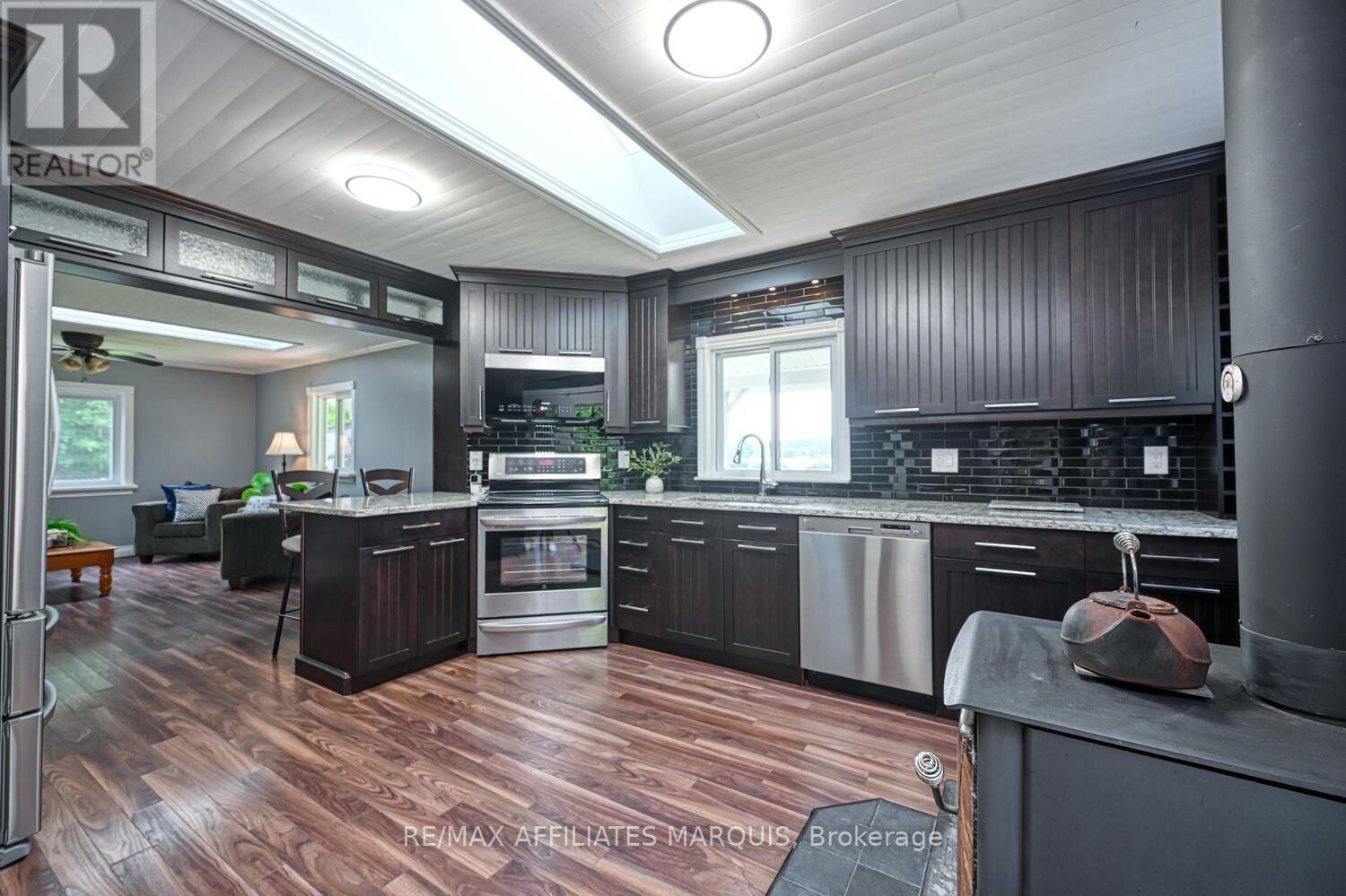 103 County 8 Road, Elizabethtown-Kitley, Ontario  K0E 1Y0 - Photo 19 - X12715480