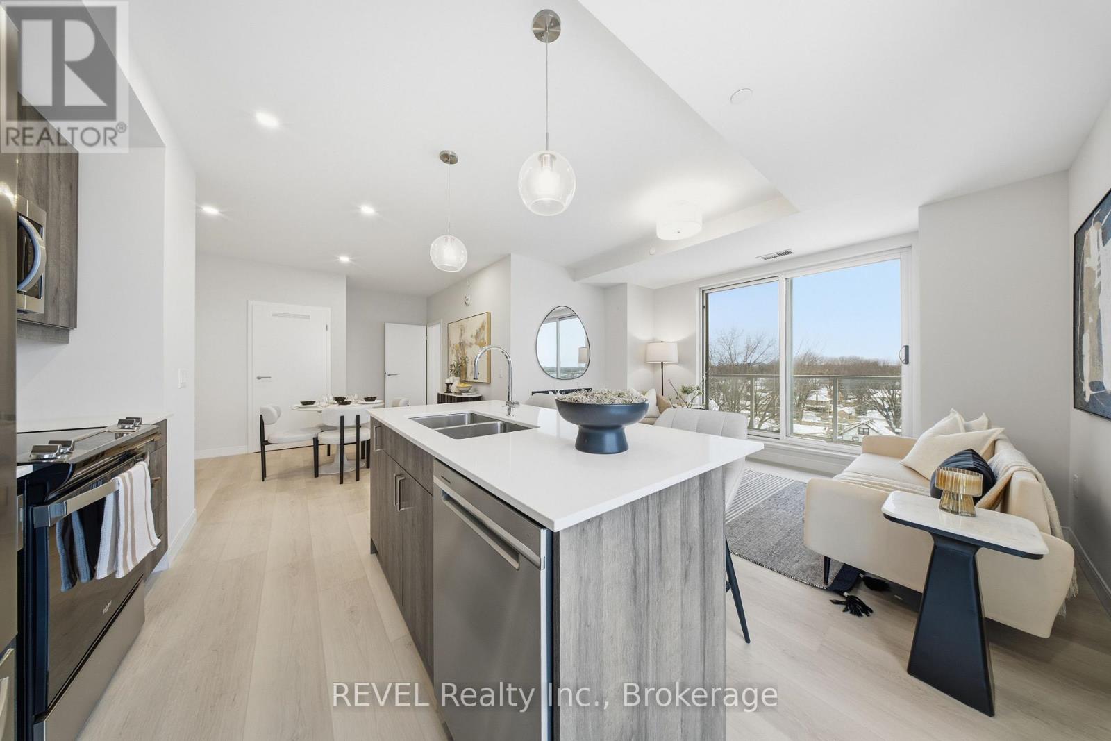 605 - 118 West Street, Port Colborne, Ontario  L3K 4C9 - Photo 14 - X12715464