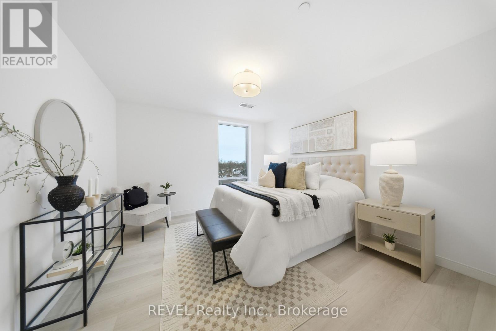 605 - 118 West Street, Port Colborne, Ontario  L3K 4C9 - Photo 26 - X12715464