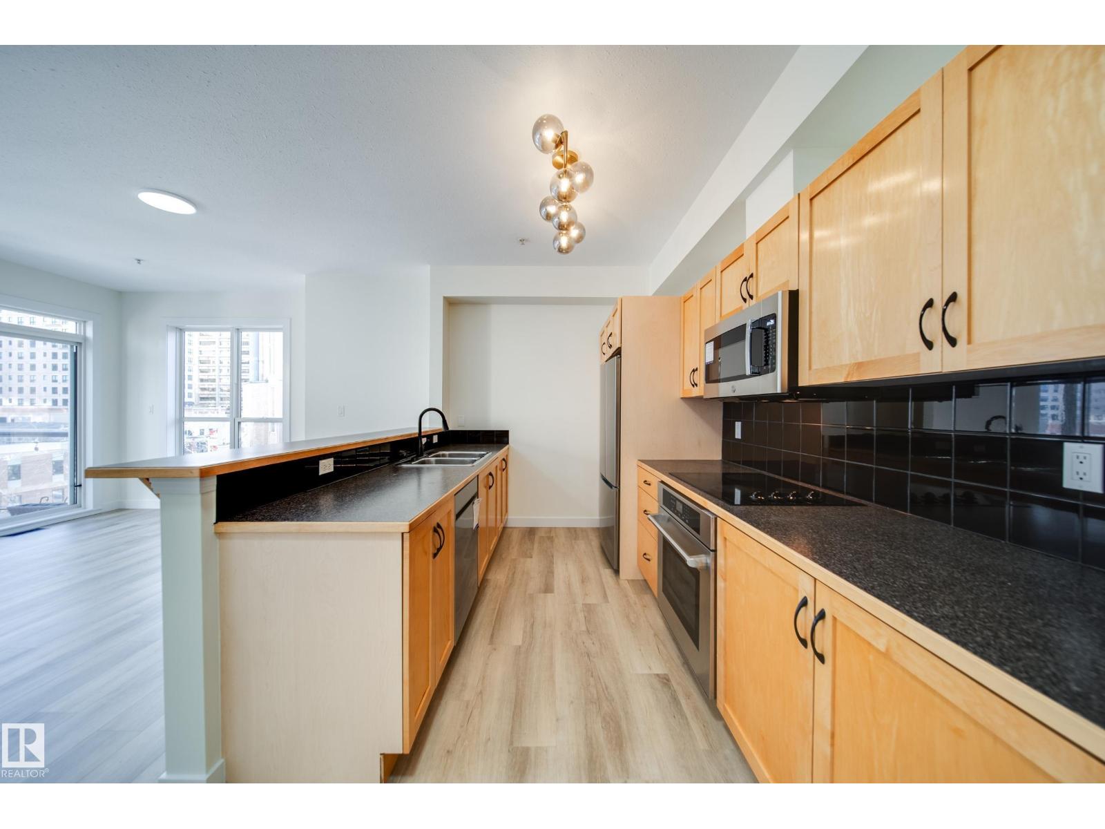 #532 10023 110 St Nw, Edmonton, Alberta  T5K 1J5 - Photo 17 - E4470434