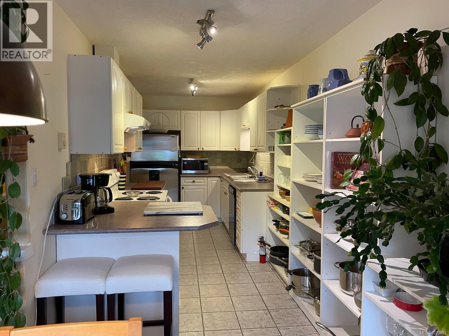 A 71 Orca Way, Alert Bay, British Columbia  V0N 1A0 - Photo 8 - 1023487