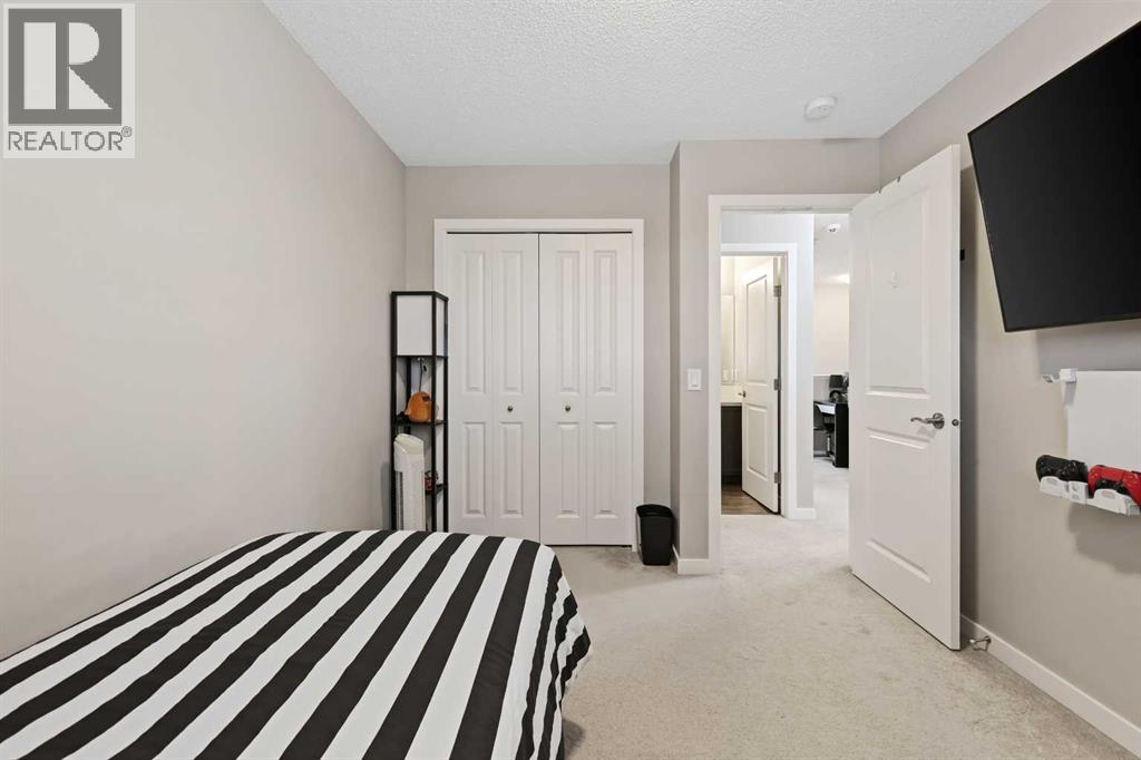 754 Belmont Drive Sw, Calgary, Alberta  T2X 4H4 - Photo 33 - A2275855