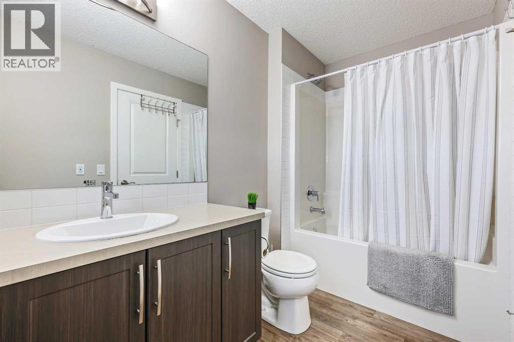 754 Belmont Drive Sw, Calgary, Alberta  T2X 4H4 - Photo 29 - A2275855