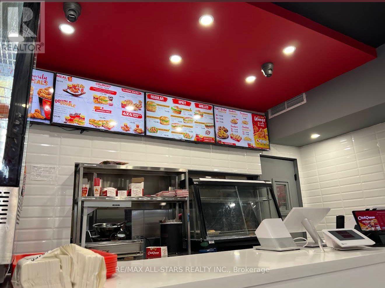 247 Queen Street W, Toronto, Ontario  M5V 1Z4 - Photo 2 - C12715458