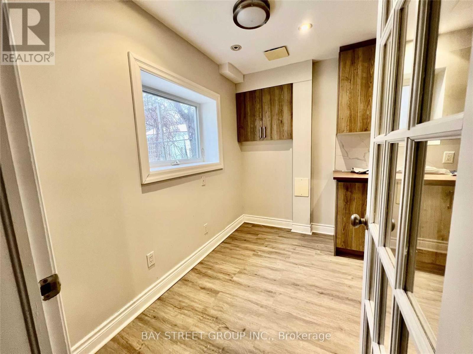 316 Willowdale Avenue, Toronto, Ontario  M2N 4Z9 - Photo 4 - C12715484