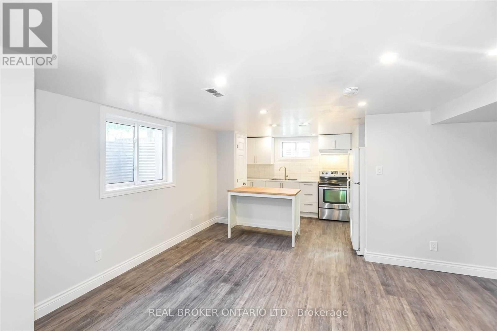 Bsmt - 1203 Wecker Drive, Oshawa, Ontario  L1J 3N9 - Photo 7 - E12715444