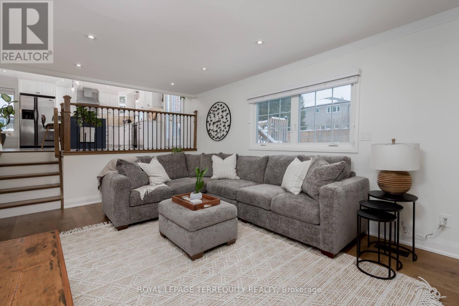 382 Nipigon Street N, Oshawa, Ontario  L1J 4N9 - Photo 11 - E12715508