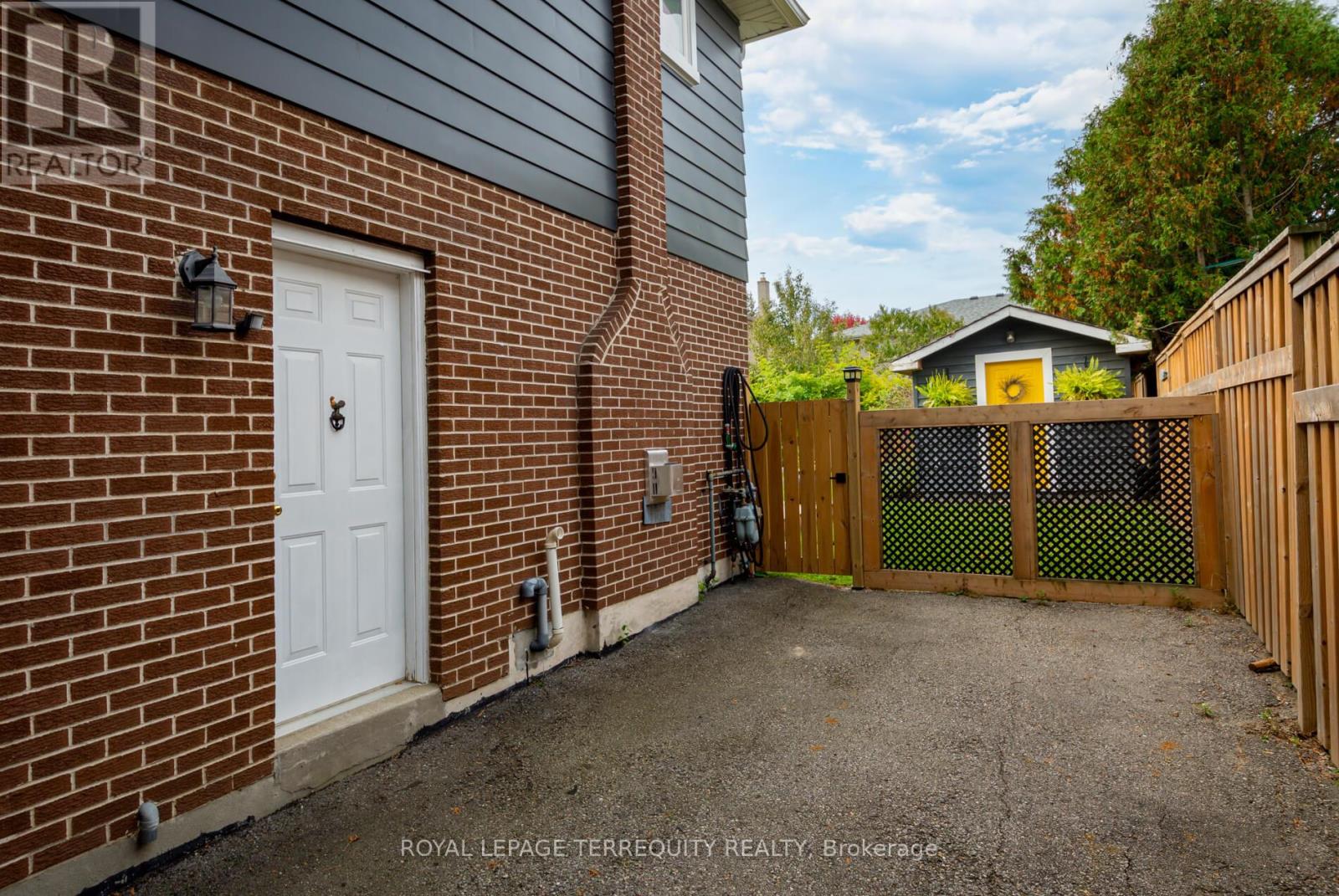 382 Nipigon Street N, Oshawa, Ontario  L1J 4N9 - Photo 39 - E12715508