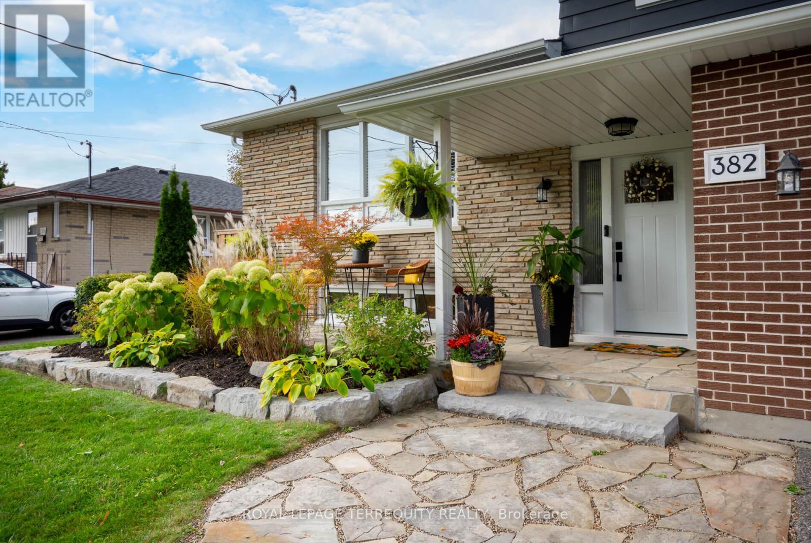 382 Nipigon Street N, Oshawa, Ontario  L1J 4N9 - Photo 4 - E12715508