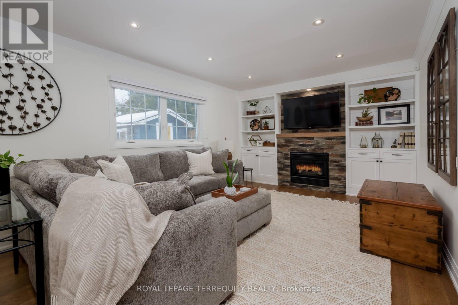 382 Nipigon Street N, Oshawa, Ontario  L1J 4N9 - Photo 9 - E12715508